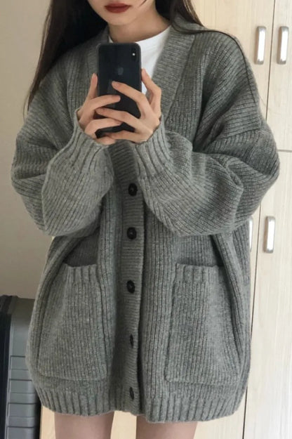 Gilet Tricoté Femme – Confort et Style Automne-Hiver 2025